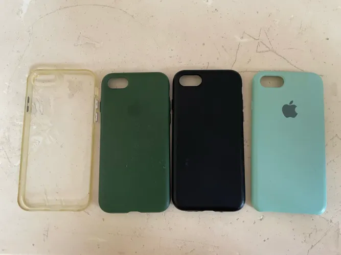 4 Capinhas iPhone SE 2020/2022, iPhone 7 e 8