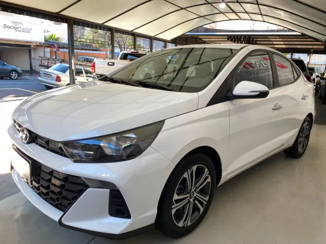 Hyundai HB20S Platinum 1.0 TB Flex 12V AUT 2023