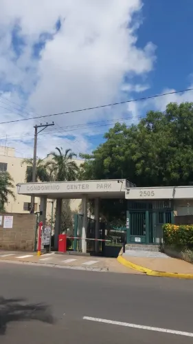 Condomínio Center Park, 3 dormitórios sendo 1 suíte, R$:1300+cond+iptu
