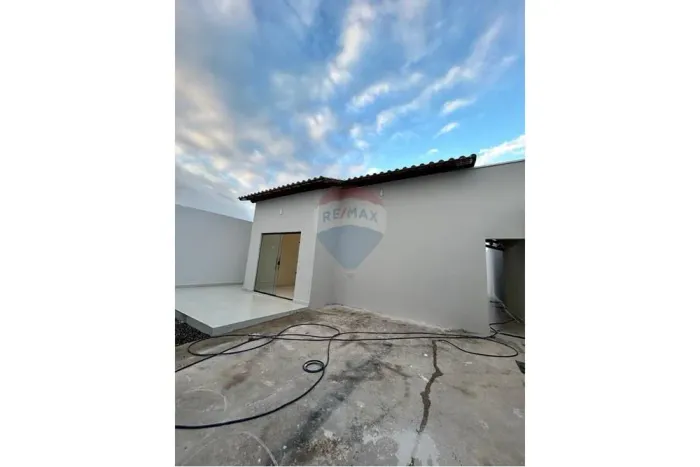 Casa à venda no Bairro Setor Bahia Sul.