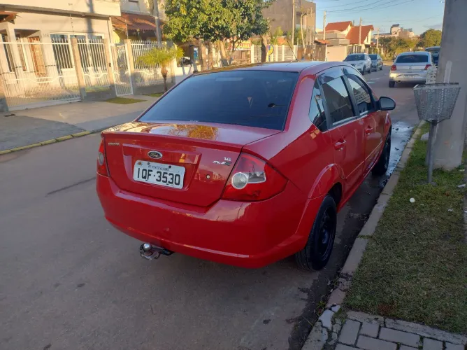 Ford Fiesta Sed. 1.6 8V Flex 4P 2010