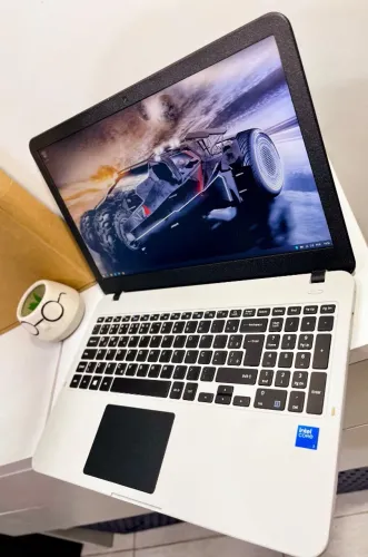 Notebook Samsung Book Core i3 Impecável