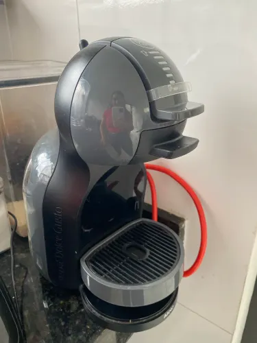 CAFETEIRA NESCAFÉ DOLCE GUSTO
