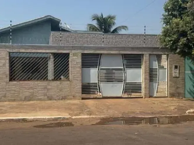 Casa 212m² com Terreno 360m² | Querência-MT | Nova Querência | Oportunidade - Próx. ao Par