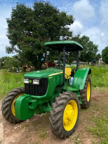 trator jhon deere  5055