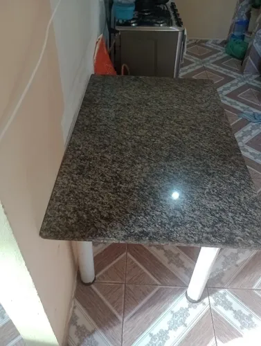 Vendo mesa de mármore 