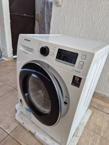 Desapego lava e seca obs: esta funcionando normal mas tem que  trocar o eixo 