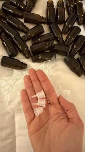 43 frascos de vidro conta gota com tampa