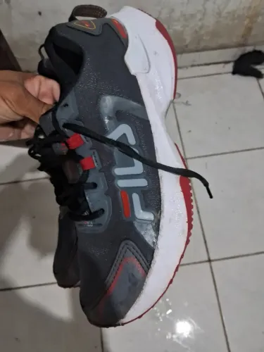 Vendo tênis fila n 42