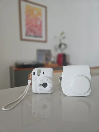 Instax Mini 12 + case de transporte