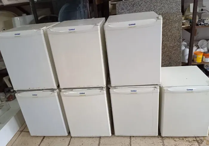 TENHO 6 FRIGOBAR FILE VALOR DA UNIDADE 550 NAO FASSO ENTREGA *