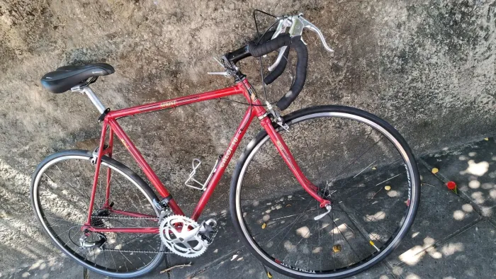 Bicicleta aro 26 caloi 10 luvada