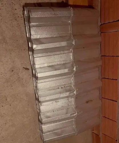 Vendo Cumeeira Galvanizada nova