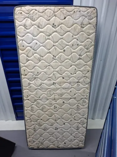 Vendo Colchão Solteiro Ortobom D33 + Box - Muito Conservado