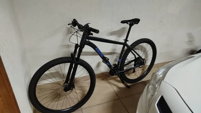 BICICLETA CALOI EXPLORER 19" 2022