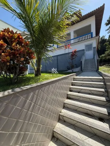 Casa com 3 quartos para alugar, 120 m² - Ponta da Fruta - Vila Velha/ES