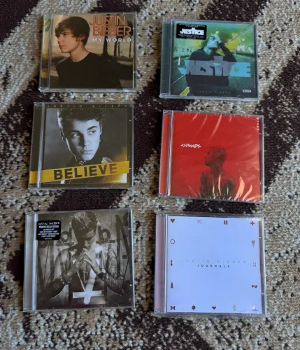 Coleção CDs Justin Bieber