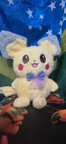 Pelúcia Pikachu
