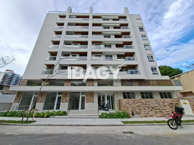 Excelente Apartamento 2 dormitório(s) em Agronômica - Florianópolis