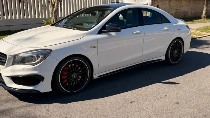 Mercedes-Benz CLA-45 AMG 4matic CGI 2.0 TB Aut. 2015