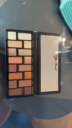TOO FACED Paleta De Sombras Too Faced Born This Way The Natural Nudes   