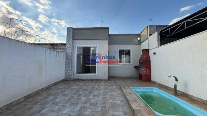 Casa com 3 quartos e Piscina no bairro Cidade Nova em Igarapé-MG