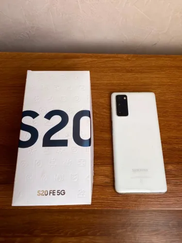 Samsung Galaxy S20 FE 5G 