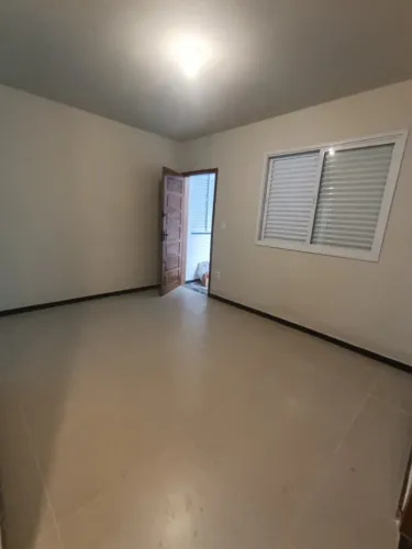 Casa Geminada com 2 quartos para alugar em Belo Horizonte