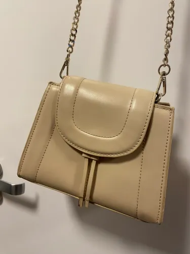Bolsa bege, Zara