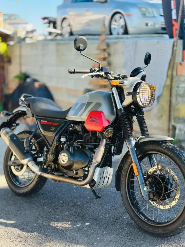 Scram 411 Royal Enfield