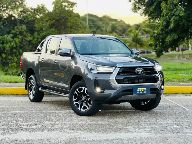 Toyota Hilux CD SRX 4X4 2.8 TDI 16V Diesel Aut. 2021