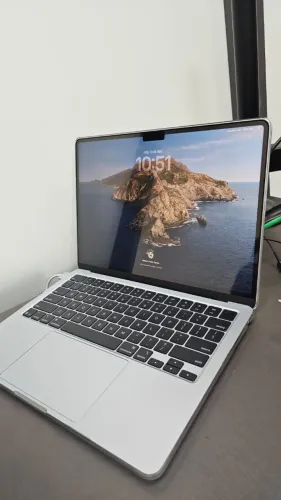 Macbook air m4