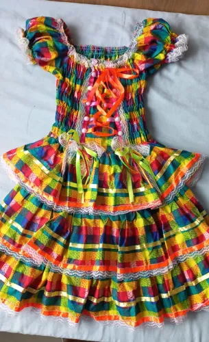 Vestido 10 anos junino