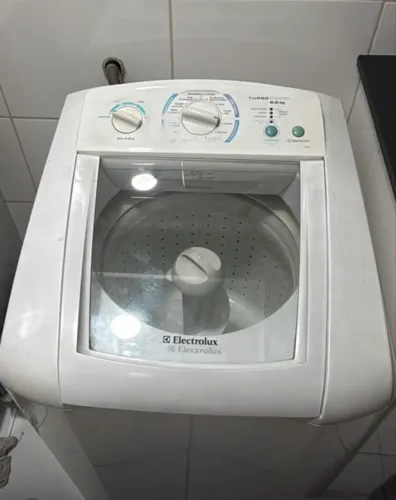 Máquina de Lavar Electrolux 9 kg - Com Defeito
