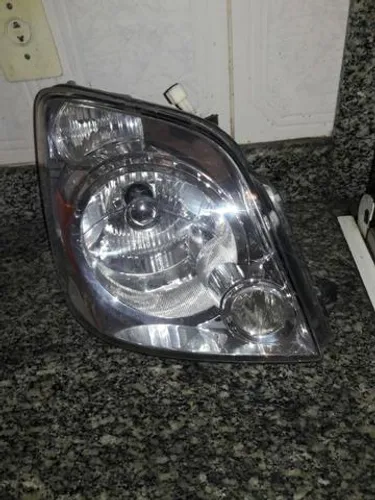 Farol direito Effa Start Pick-up