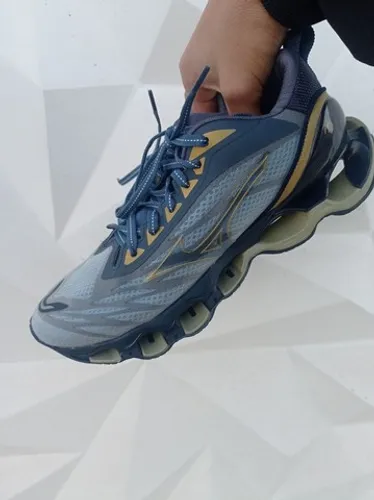 Lançamento mizuno pro 11 o mais topp do mercado