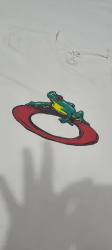 Blusa oakley frogs tamanho M
