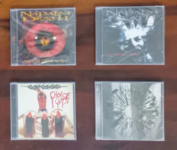 CDs lacrados Napalm Death Carcass importado