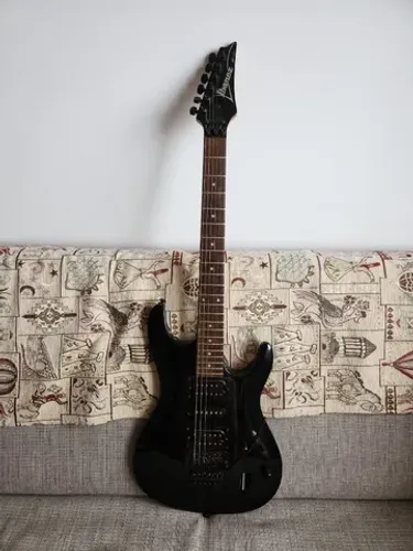 Ibanez S270 - Preta com Floyd Rose