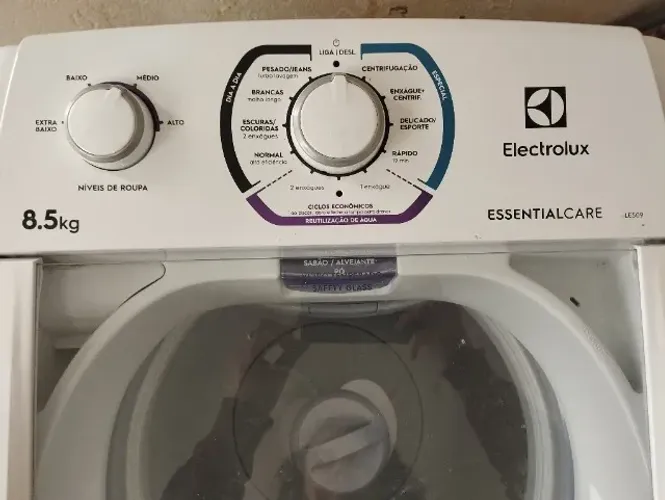 Máquina de Lavar Roupa Electrolux