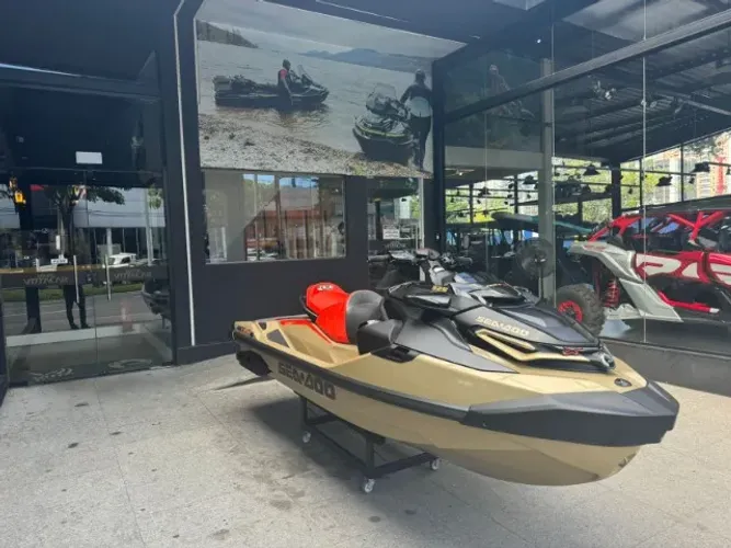 Seadoo Jet Ski Rxt-X 325 - 2025