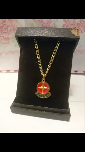 Corrente com medalha Antiga Da Estrela