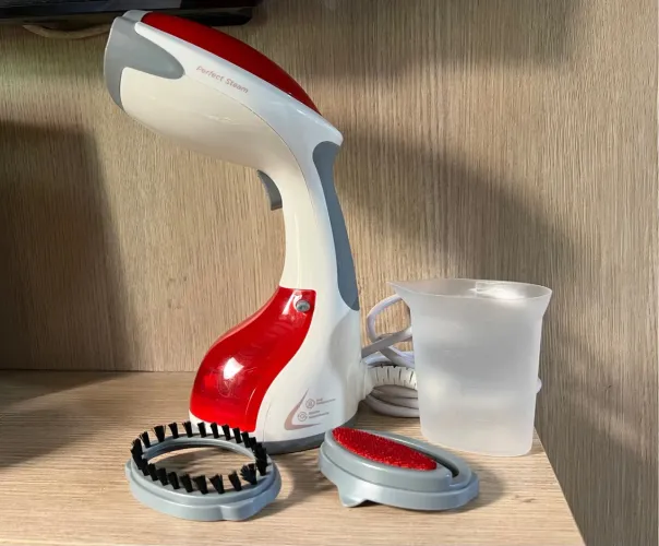 VENDO FERRO VAPORIZADOR MARCA BLACK+DECKER