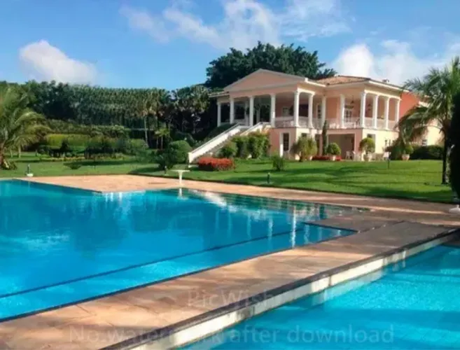 Fazenda à Venda de 2.359 ha na  Região de Marília - SP