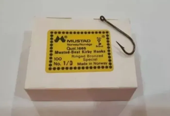 Anzol Mustad Norueguês 1665 1/0 + brindes exclusivos