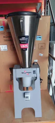 Liquidificador grande industrial