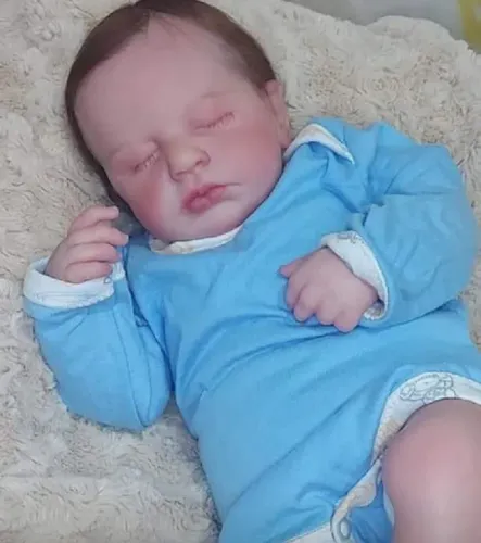 Bebê de silicone sólido Lou Lou mama e faz xixi