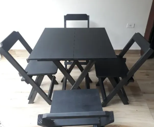 Mesa bar e cadeiras dobráveis direto do fabricante
