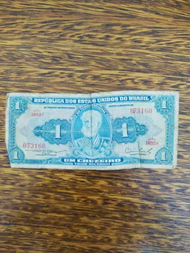 Nota De Um Cruzeiro Antiga
