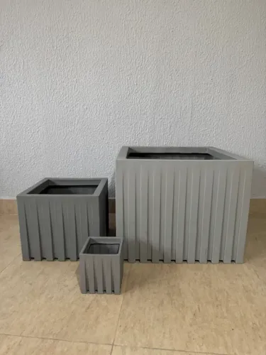 Vaso quadrado Ripado